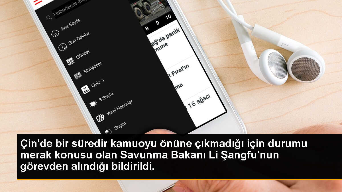 Çin\'de bir süredir kamuoyu önüne çıkmadığı için durumu merak konusu olan Savunma Bakanı Li Şangfu\'nun görevden alındığı bildirildi.