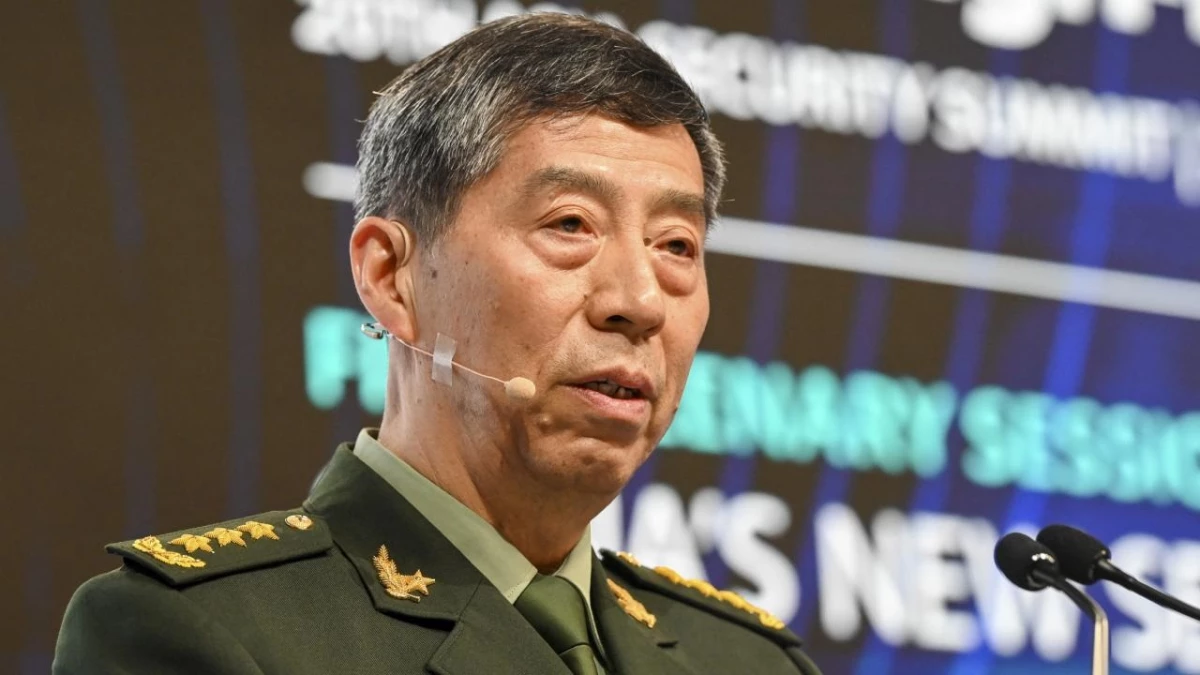 Çin\'de sırra kadem basan Savunma Bakanı Li Şangfu görevden alındı