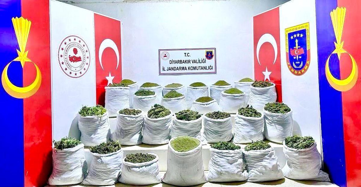 Diyarbakır\'da 1 Ton 640 Kilogram Uyuşturucu Ele Geçirildi