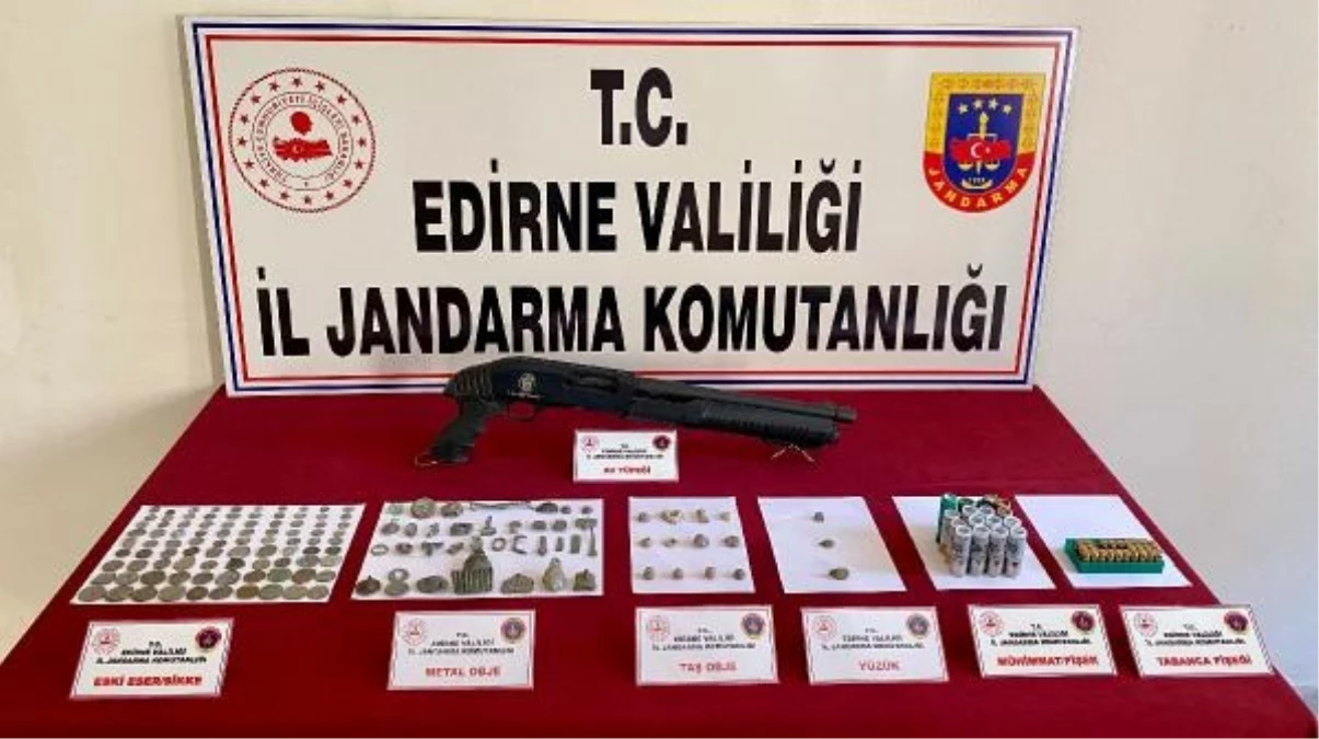 Edirne\'de Jandarma Operasyonunda 178 Tarihi Eser Ele Geçirildi