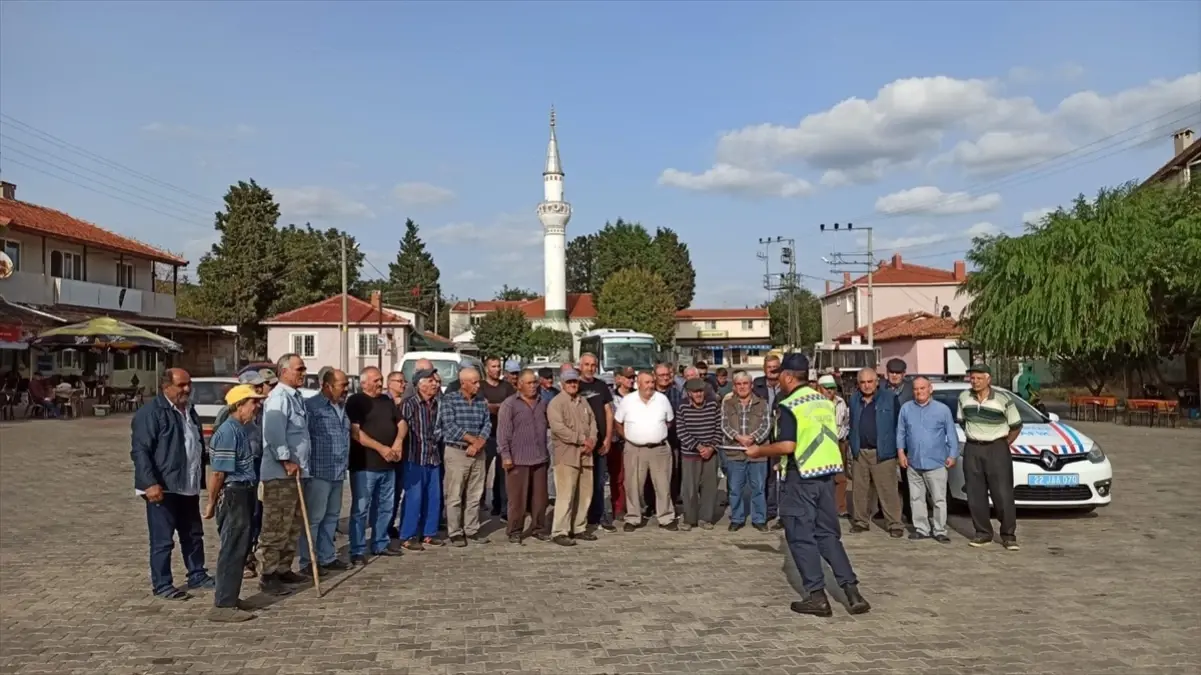 Edirne Jandarma Komutanlığı Keşan\'da trafik eğitimi verdi