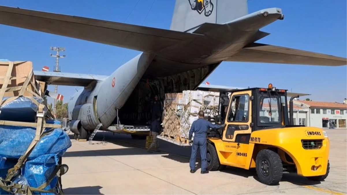 MSB, Gazze için yardım malzemelerini Mısır\'a ulaştırmak üzere 2 uçağını daha gönderdi