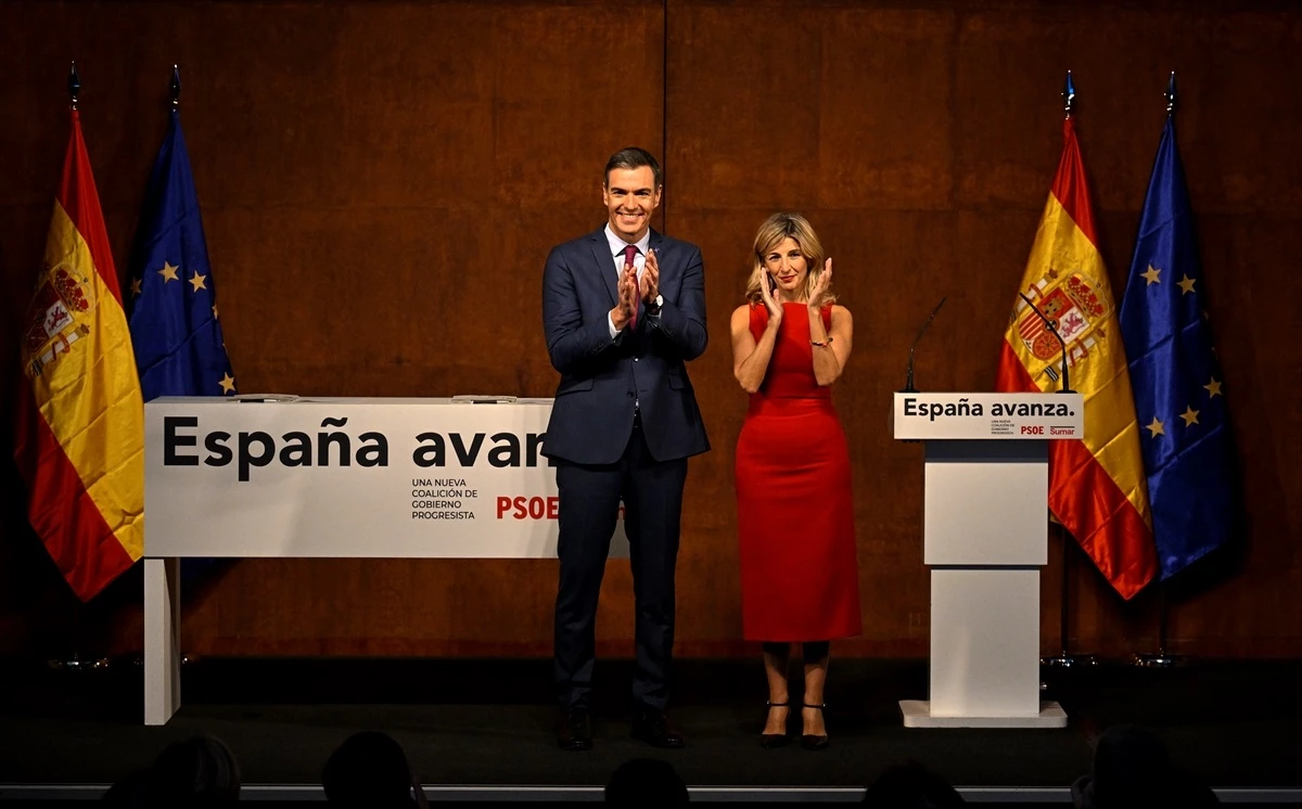 İspanya\'da Sol Koalisyon Hükümeti Kurulması İçin Anlaşma Sağlandı
