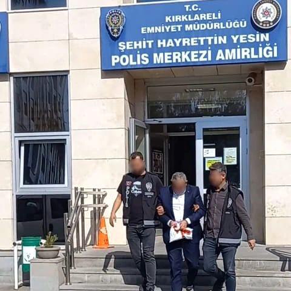 Kırklareli\'nde Aranma Kaydı Olan ve Hapis Cezası Bulunan 48 Kişi Yakalandı