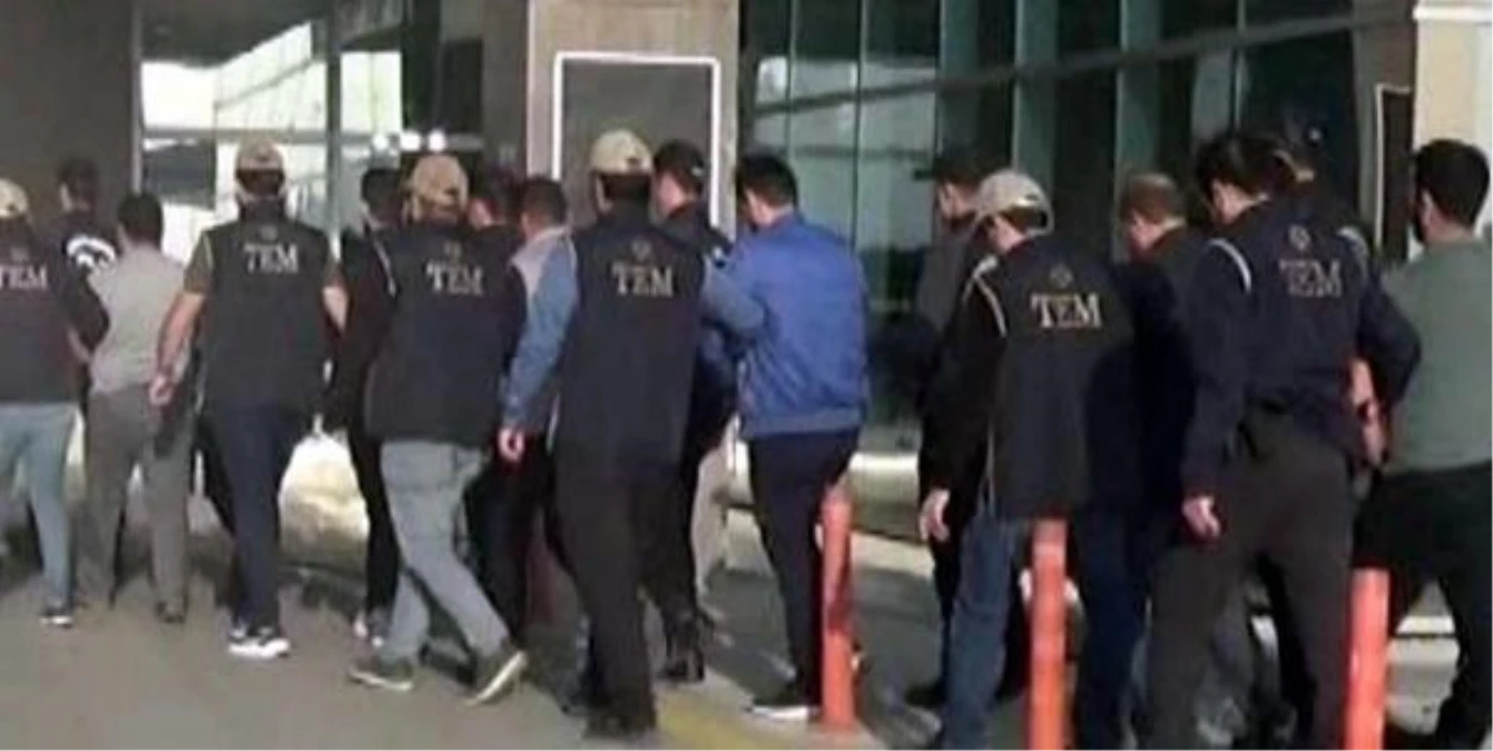 Manisa\'da FETÖ/PDY Operasyonu: 15 Kişi Gözaltına Alındı