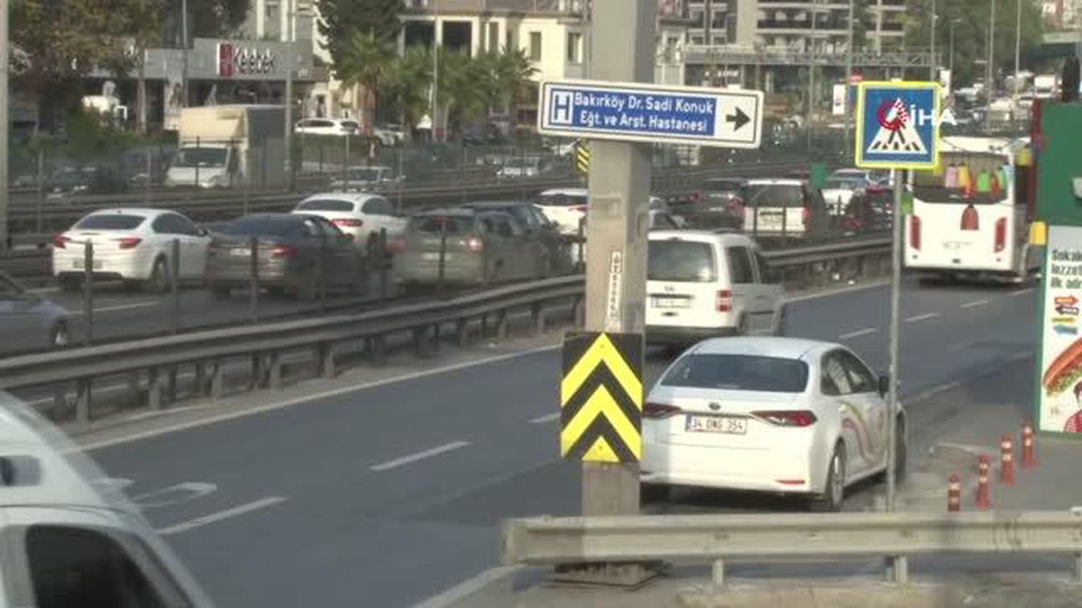 Motokurye beton pompasına çarptı: 1 kişi hayatını kaybetti