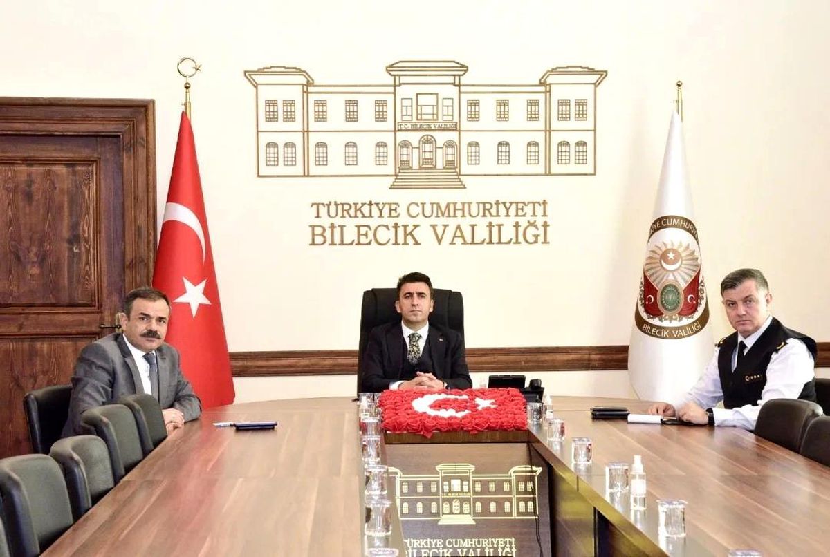 Bilecik Valisi Şefik Aygöl, video konferans ile toplantıya katıldı