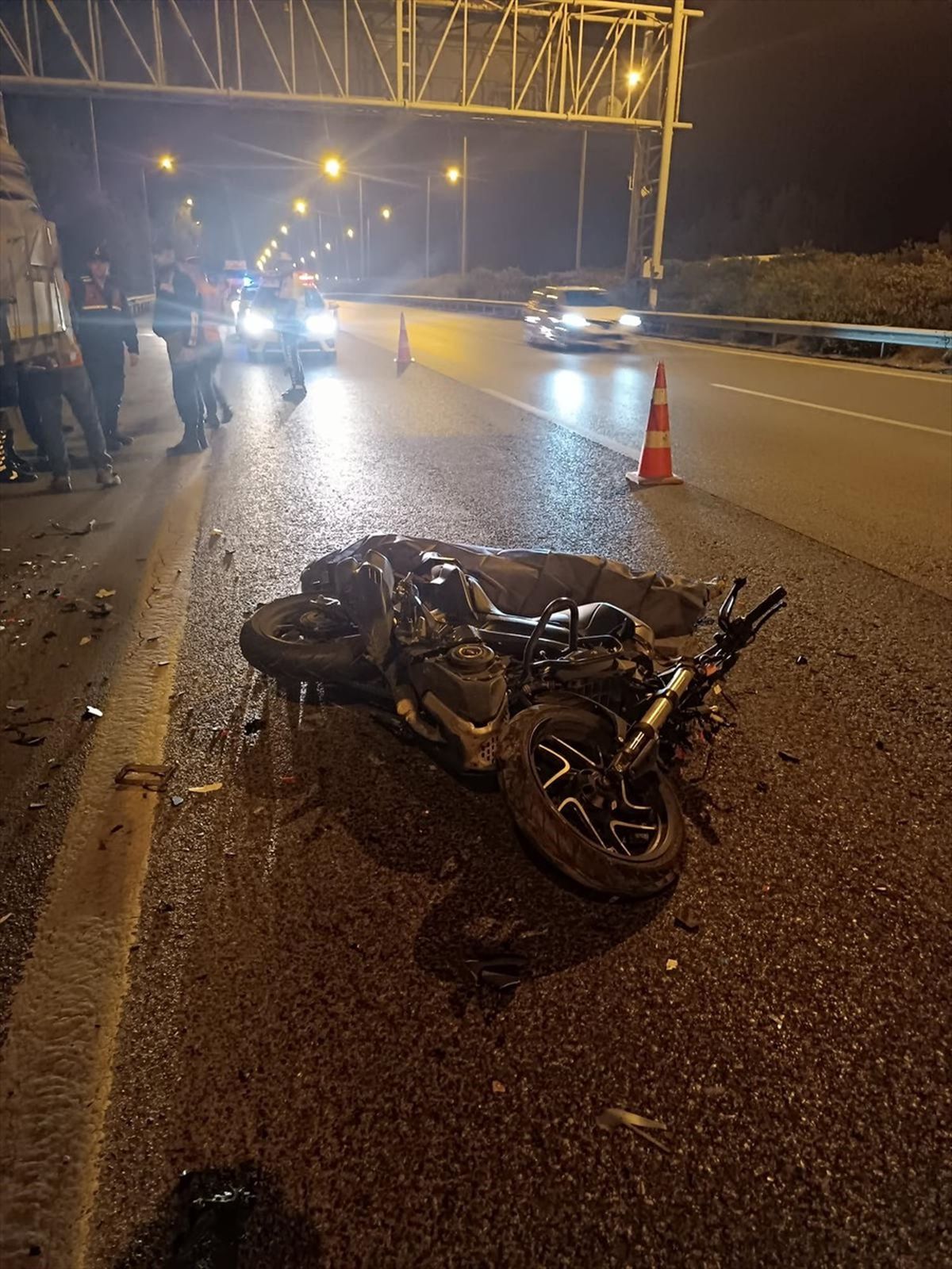 Aydın\'da Motosiklet Kamyonla Çarpıştı: 1 Ölü