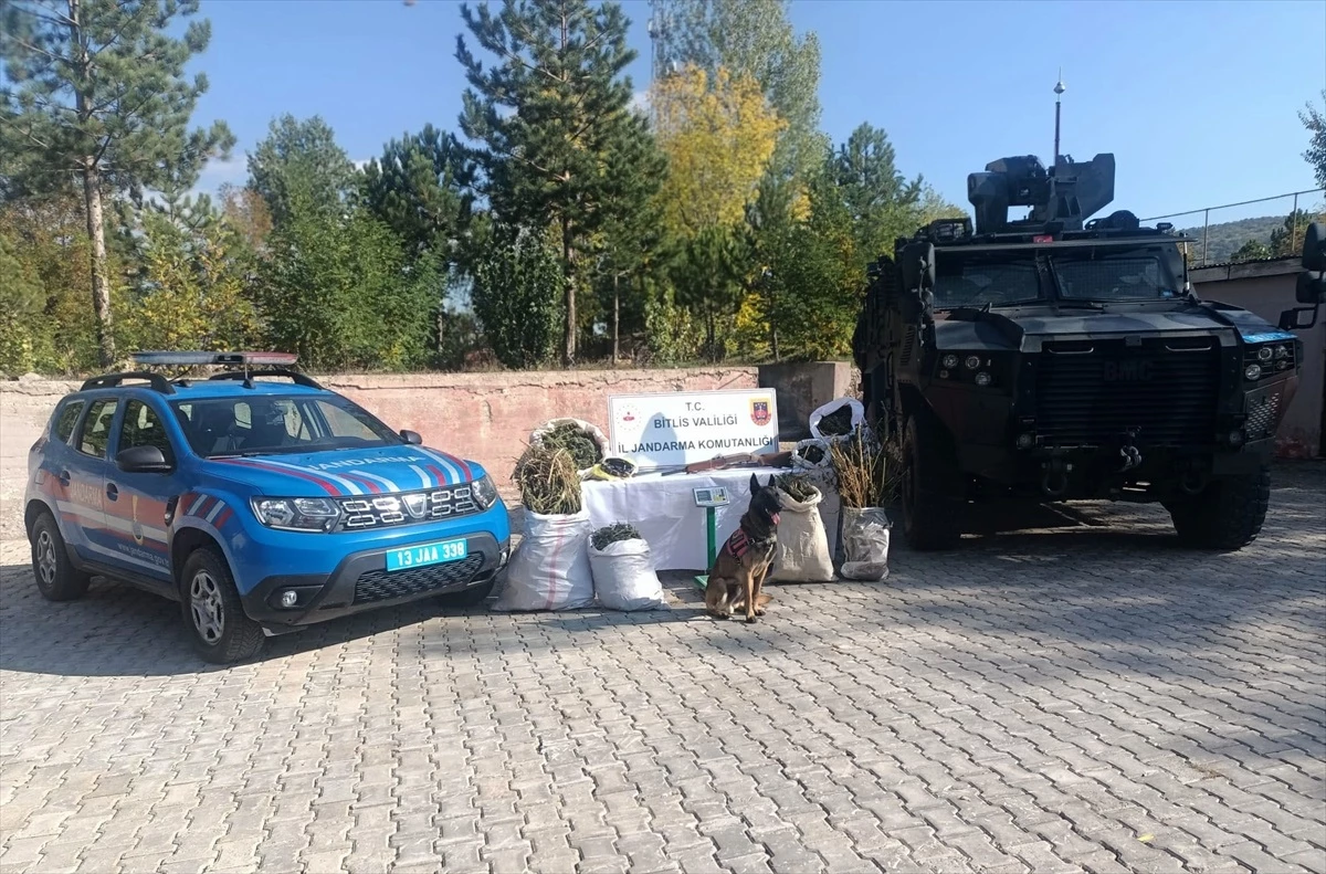 Bitlis\'te Uyuşturucu Operasyonu: 28 Kilo Esrar Ele Geçirildi