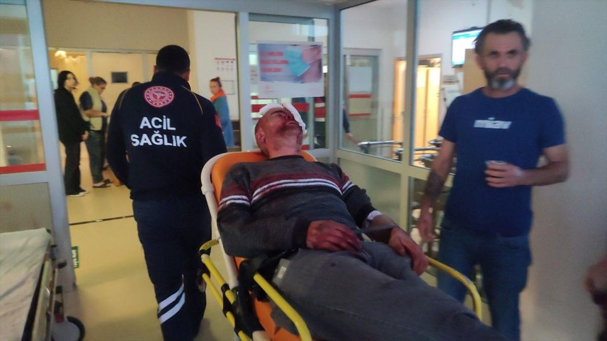Orhangazi\'deki kavgada yaralanan 2 kişi hastanede tedavi altına alındı