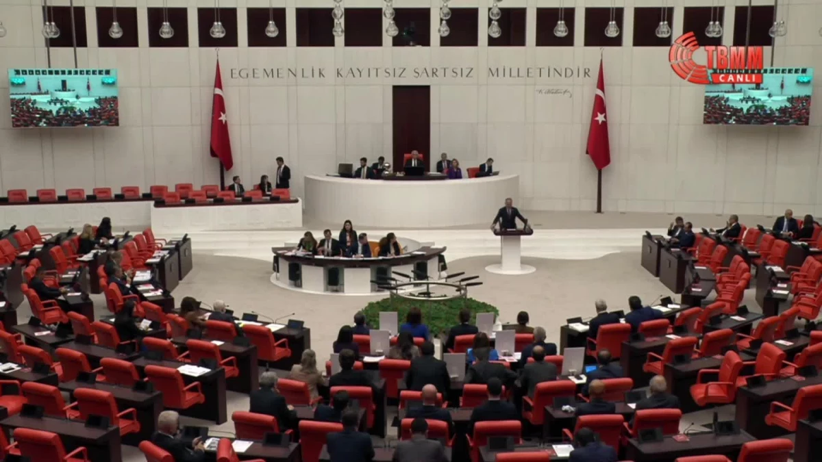 CHP\'nin Türkiye\'de Aydınlara Yönelik Cinayetlerin Araştırılması Önergesi TBMM\'de AKP ve MHP Milletvekillerinin Oylarıyla Reddedildi