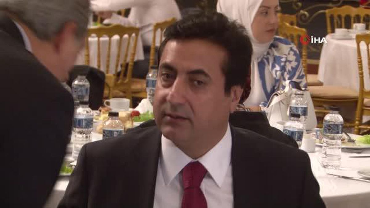 DEVA Partisi\'nde İstanbul\'un 13 ilçesinde istifa depremi