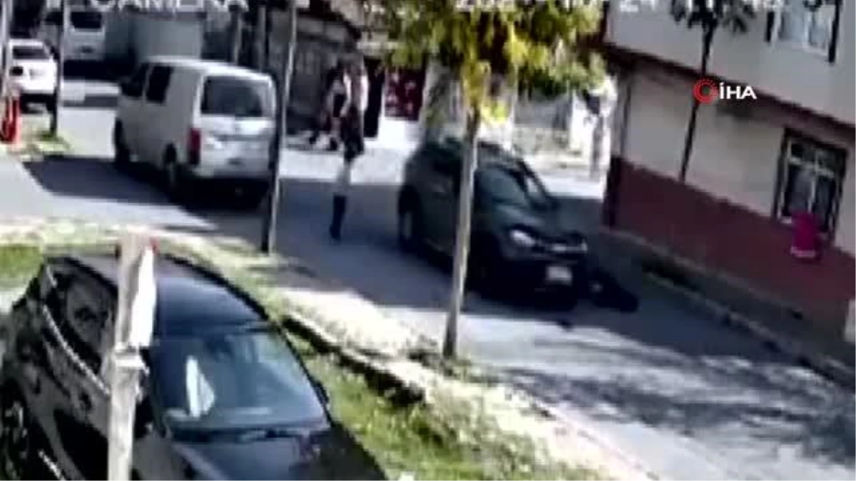 Başakşehir\'de meydana gelen kazalar güvenlik kameraları tarafından görüntülendi