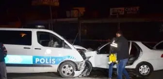 Konya'da Polis Aracına Çarpan Otomobilde 8 Kişi Yaralandı