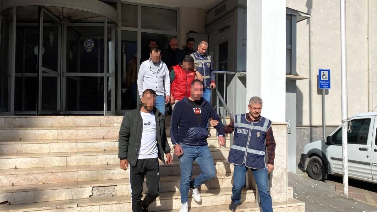Kayseri\'de Aranan Şahıslara Operasyon: 14 Kişi Yakalandı