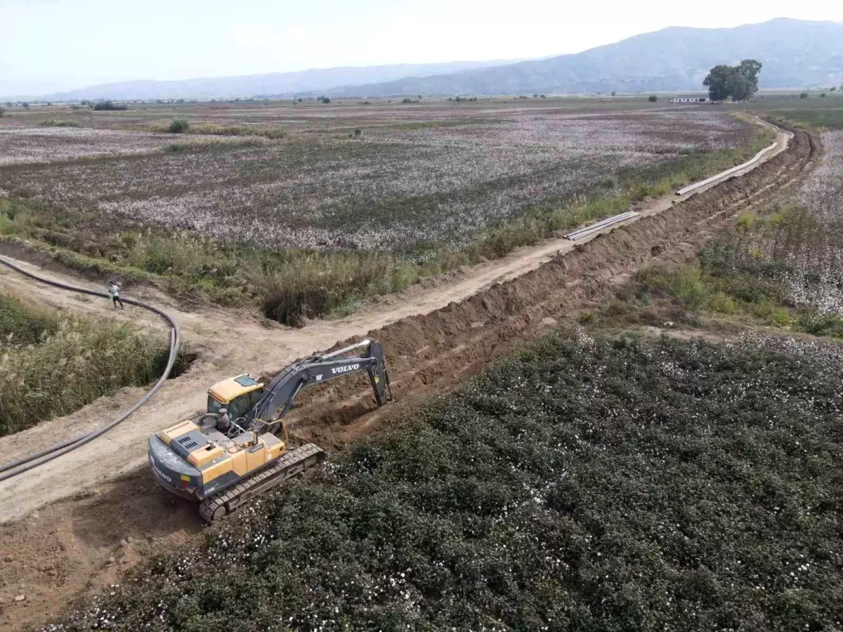 Aydın\'da Koçarlı Bağarası Sulaması Projesi\'nde HDPE boru montaj çalışmaları devam ediyor