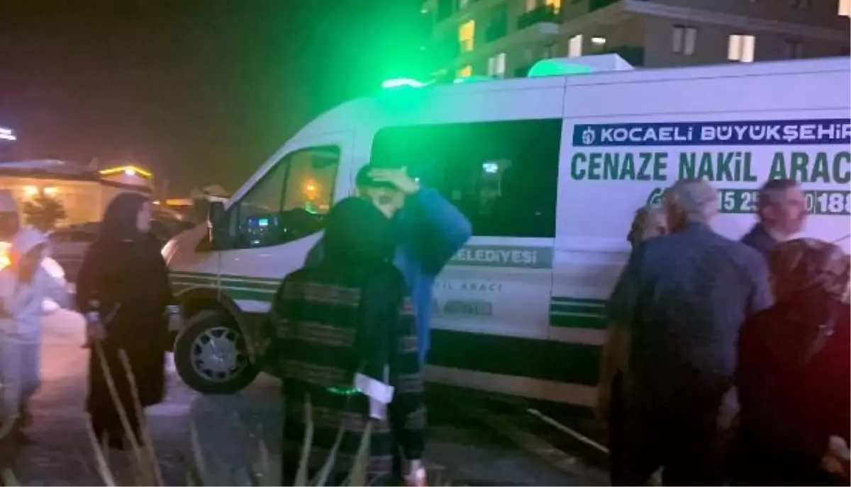 Çayırova'da çocuklar arasında çıkan kavgada bir genç bıçaklanarak öldü