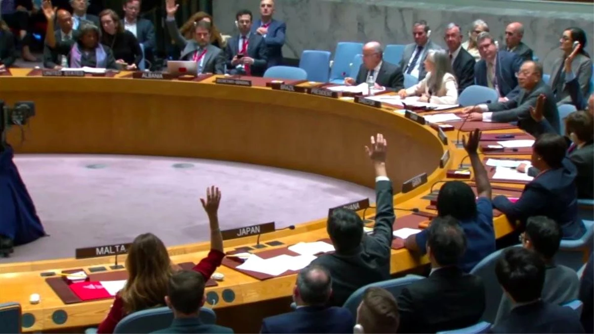 Rusya ve Çin, BM Güvenlik Konseyi\'nde Gazze Şeridi\'nde \'insani ateşkes\' çağrısını veto etti