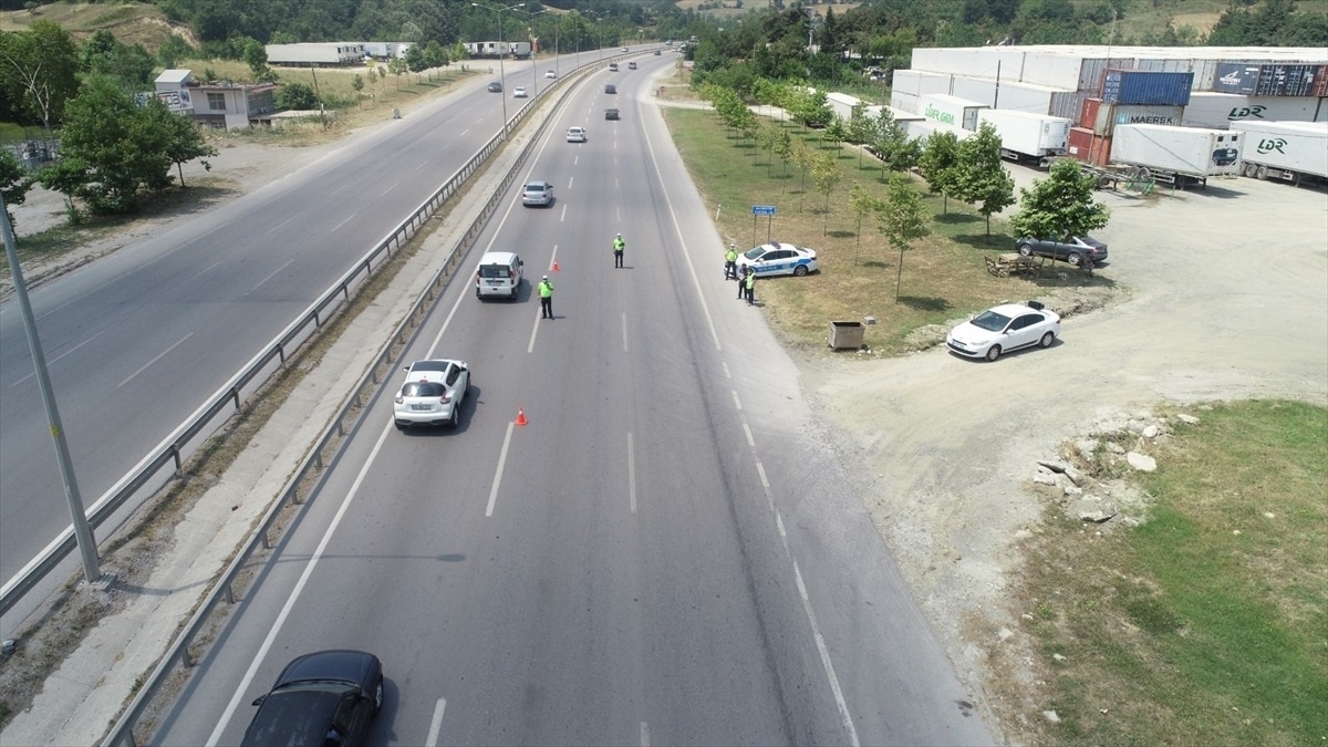 Samsun\'da Afganistan uyruklu 5 düzensiz göçmen yakalandı
