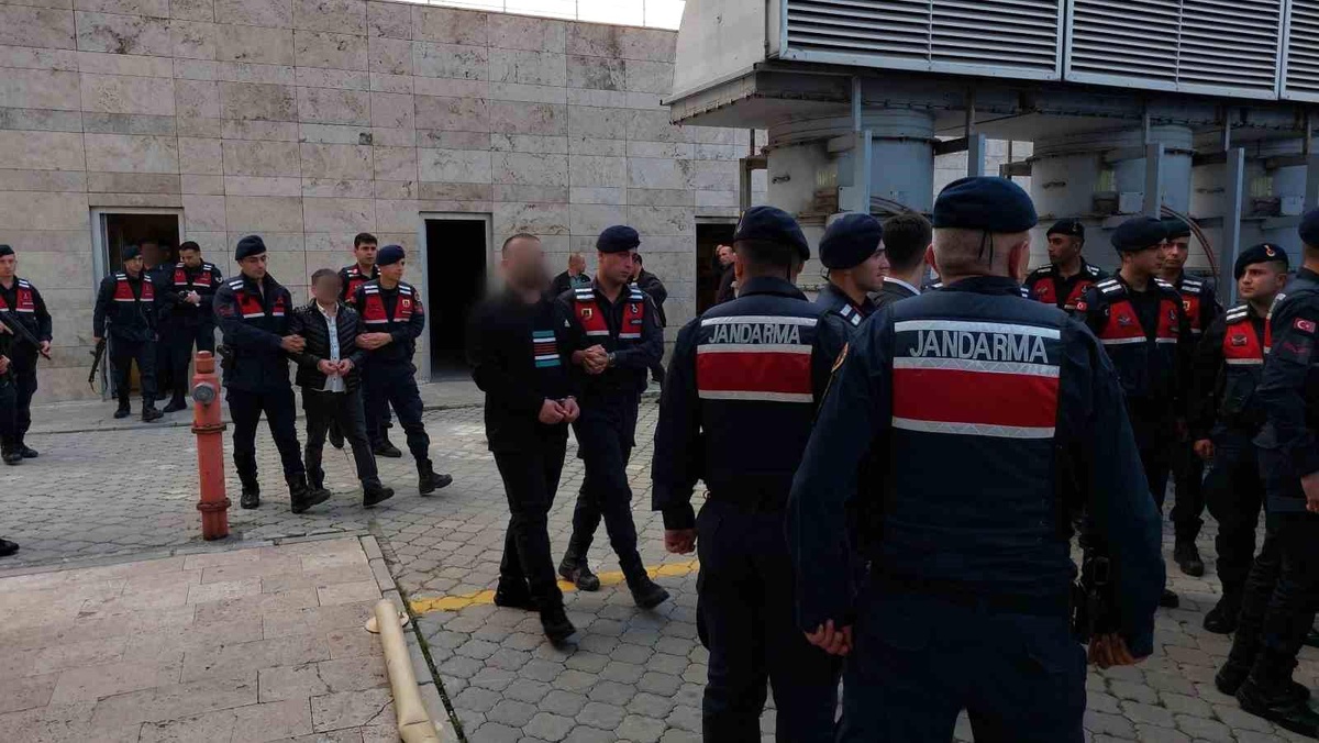 Samsun\'da suç örgütü davasında 12 kişi tahliye edildi