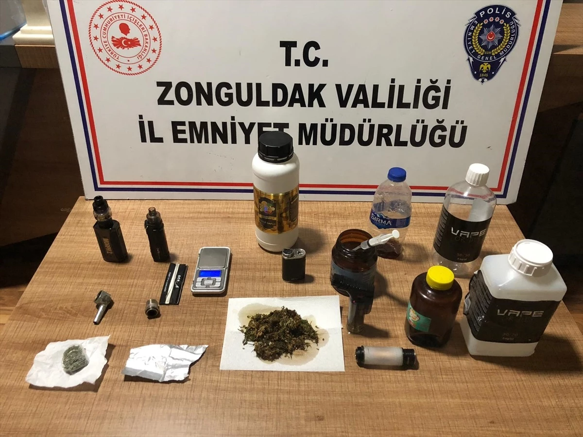 Zonguldak\'ta uyuşturucu operasyonunda 3 şüpheli tutuklandı