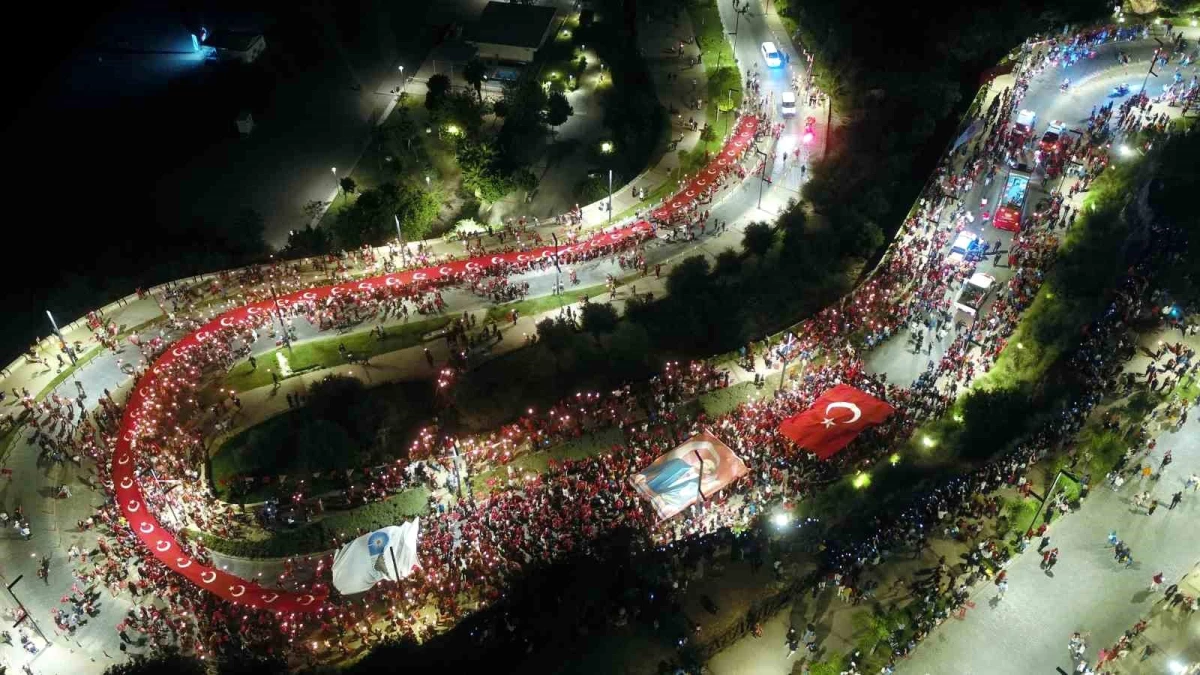 Antalya Büyükşehir Belediyesi Cumhuriyet\'in 100. Yılını Kutluyor
