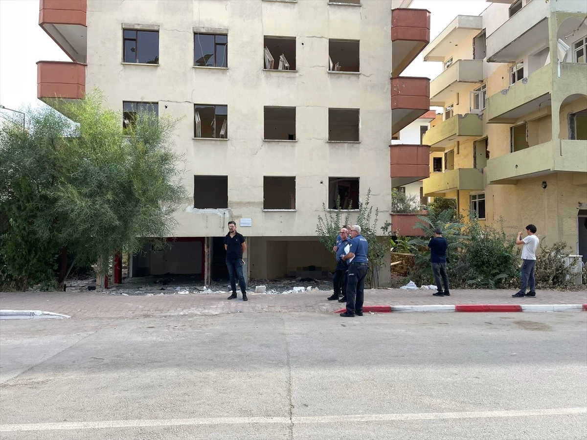 Antalya\'da boş apartmanda bir kişi ölü bulundu