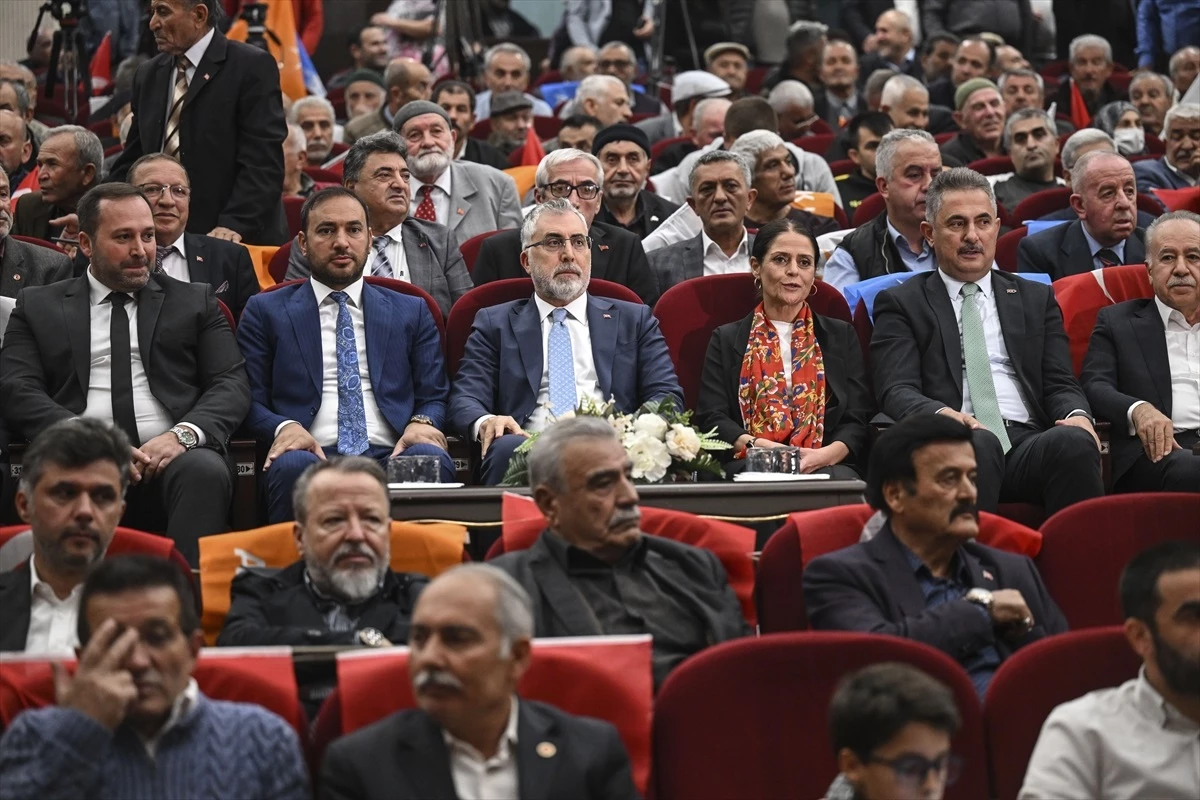 Bakan Işıkhan, AK Parti Mamak İlçe Danışma Meclisi Toplantısı\'nda konuştu Açıklaması