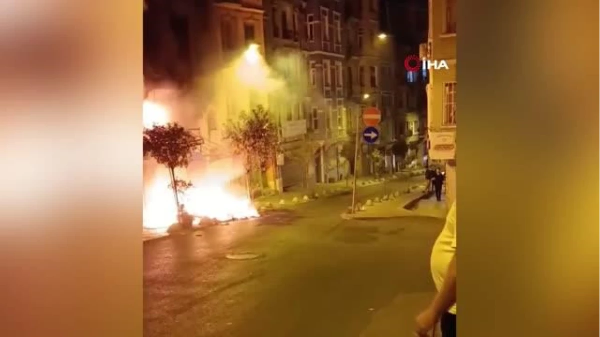 Beyoğlu\'nda Tarihi Gueive Han\'da yangın: Giriş kat alev alev yandı
