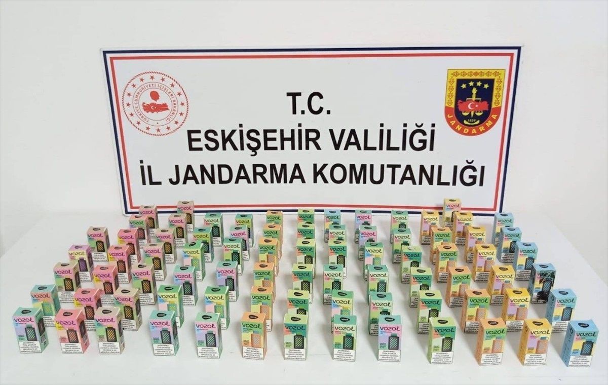 Eskişehir\'de Kaçak Elektronik Sigara Operasyonu: 2 Gözaltı