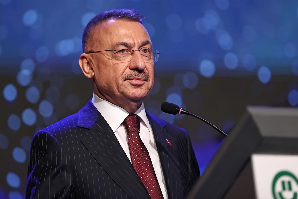 Fuat Oktay: Türkiye, İsrail\'in saldırılarına insani ve vicdani bir mesele olarak yaklaşıyor