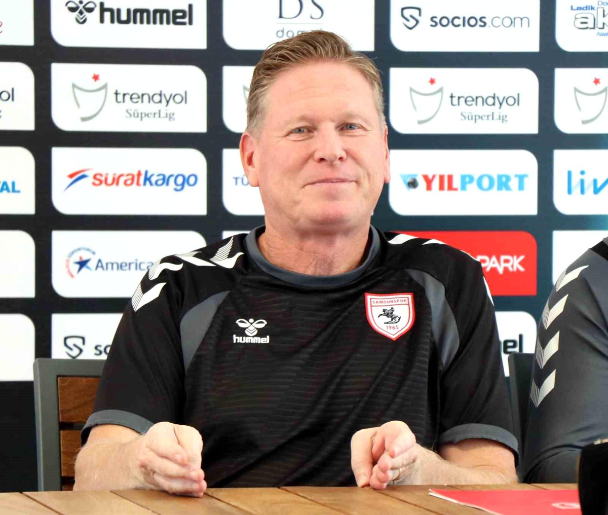 Samsunspor Teknik Direktörü Markus Gisdol: Takımım Beni Şaşırttı