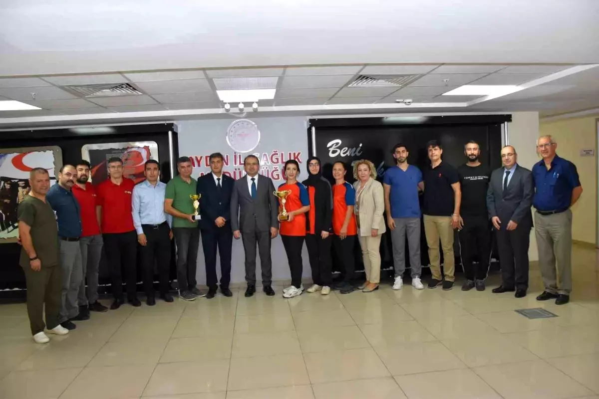 Aydın Devlet Hastanesi Masa Tenisi ve İl Sağlık Müdürlüğü Voleybol Takımları Başarılarıyla Gurur Verdi