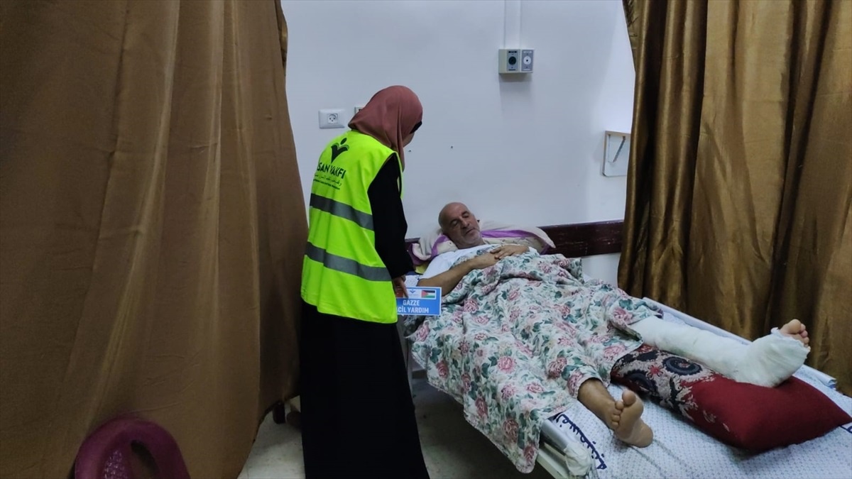 İnsan Vakfı, Gazze\'de İsrail saldırılarına yardım çalışması yürütüyor