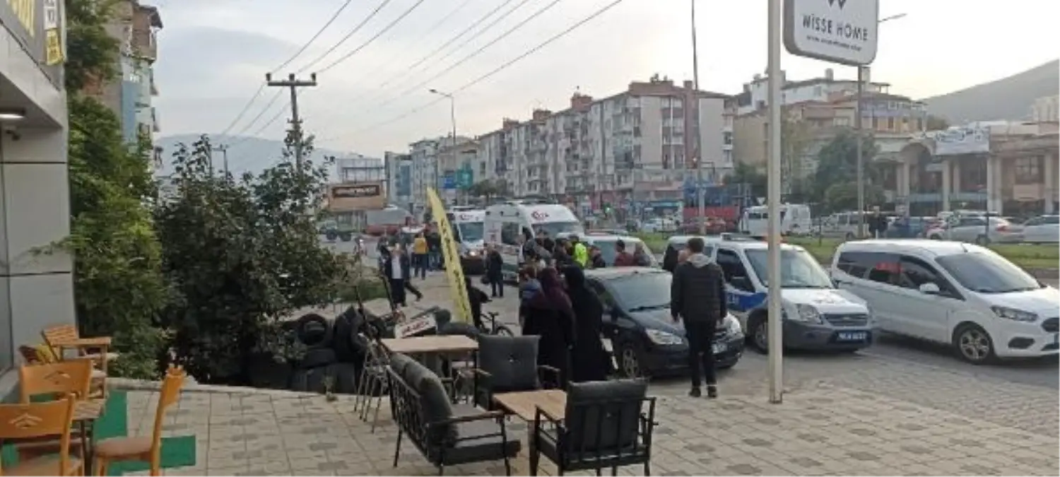 Husumetli İki Kişi Arasında Bıçaklı Kavga