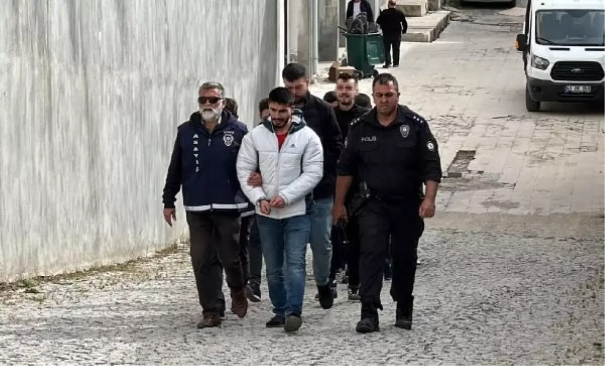 Kütahya'da galerici silahlı saldırıya uğradı, 9 şüpheli gözaltına alındı