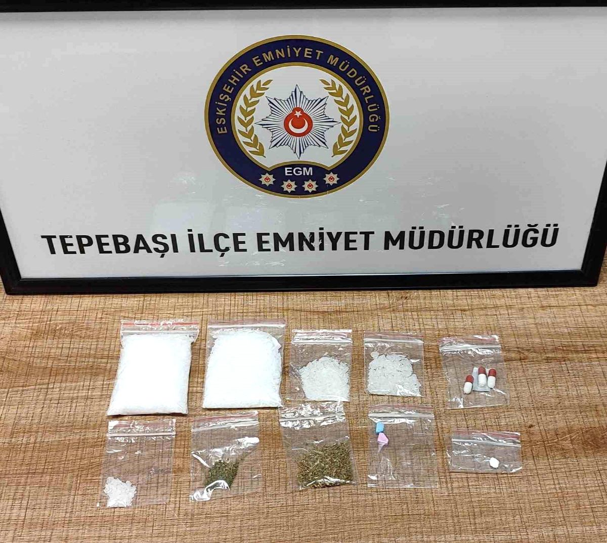 Eskişehir\'de Aranan 11 Şüpheli Yakalandı