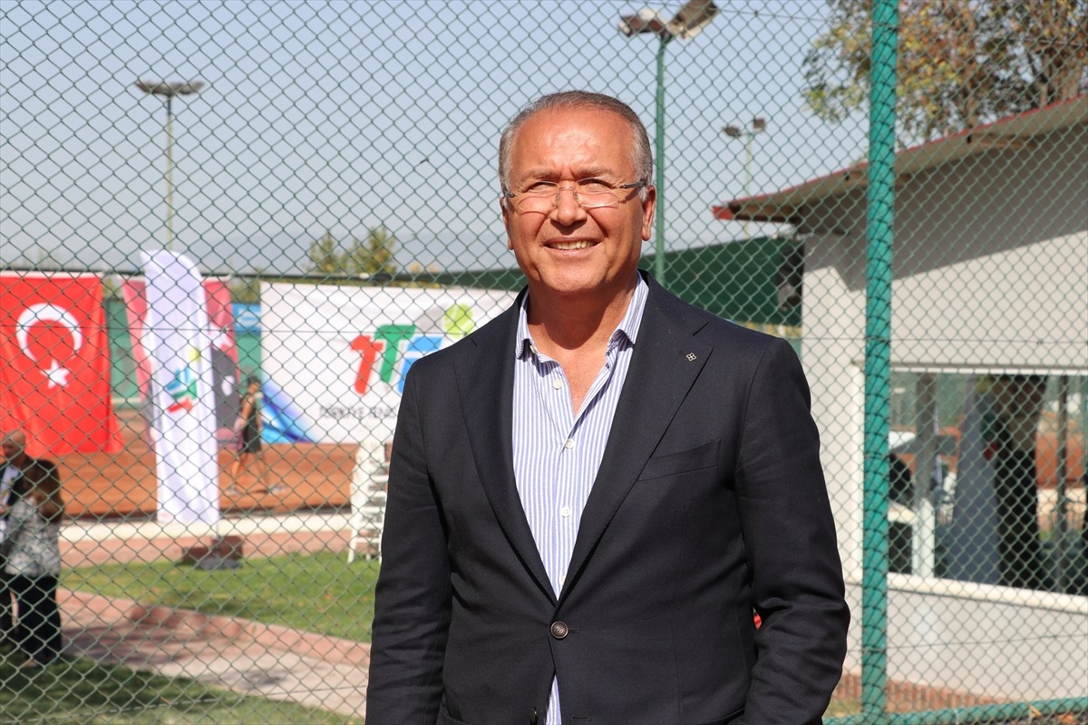 Türkiye Tenis Federasyonu Başkanı: Türkiye Tenis Politikalarını Geliştiriyor