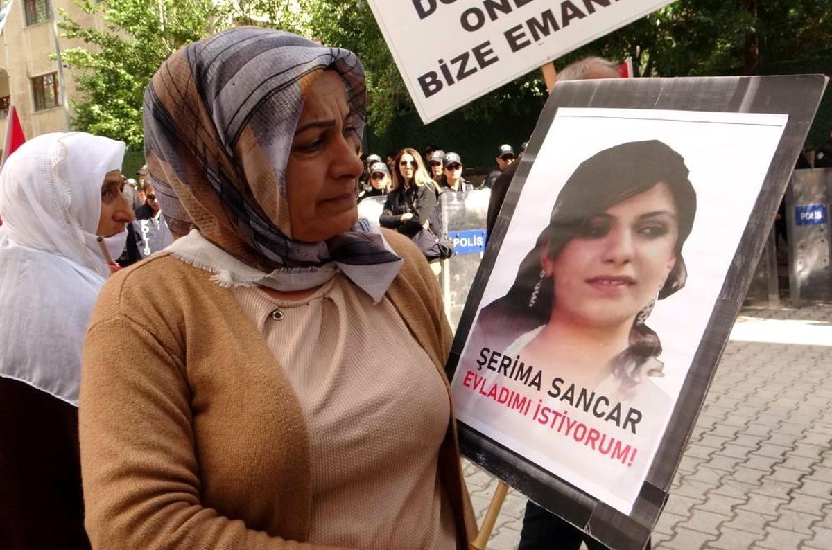 Van\'da PKK tarafından kaçırılan çocukların aileleri eylemlerine devam ediyor