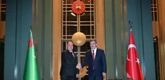 Yılmaz, Türkmenistan Bakanlar Kurulu Başkan Yardımcısı Atdayev ile görüştü