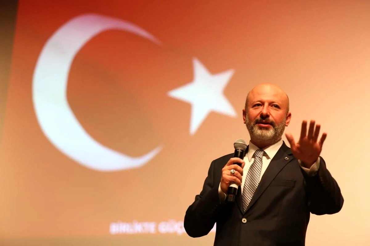 Başkan Çolakbayrakdar: "Türkiye Yüzyılı\'nı inşasına projelerimizle büyük katkı sağlıyoruz"
