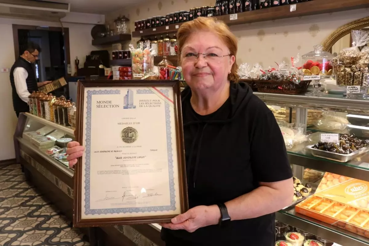 Bursa\'da 95 Yıldır Hizmet Veren Ulus Pastanesi