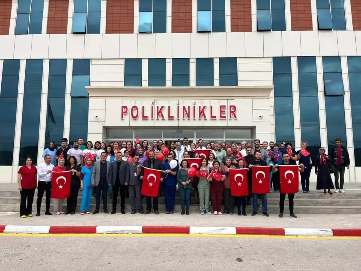 Çan Devlet Hastanesi Hasta Hakları Günü ve Cumhuriyet Bayramı\'nı kutladı