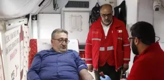 Diyarbakır'da Cumhuriyet'in 100. yılında 100. kan bağışı yapıldı