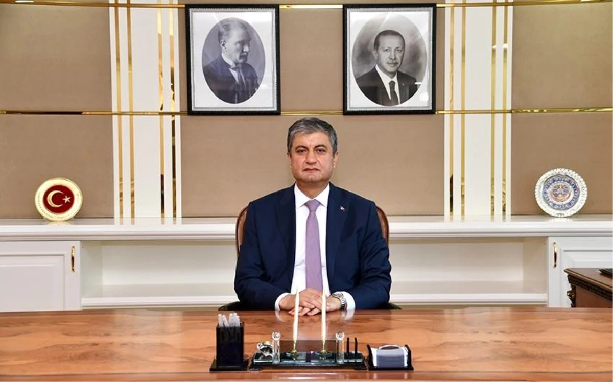 Karabük Valisi Mustafa Yavuz, Cumhuriyetin 100. yılı etkinliklerine tüm vatandaşları davet etti