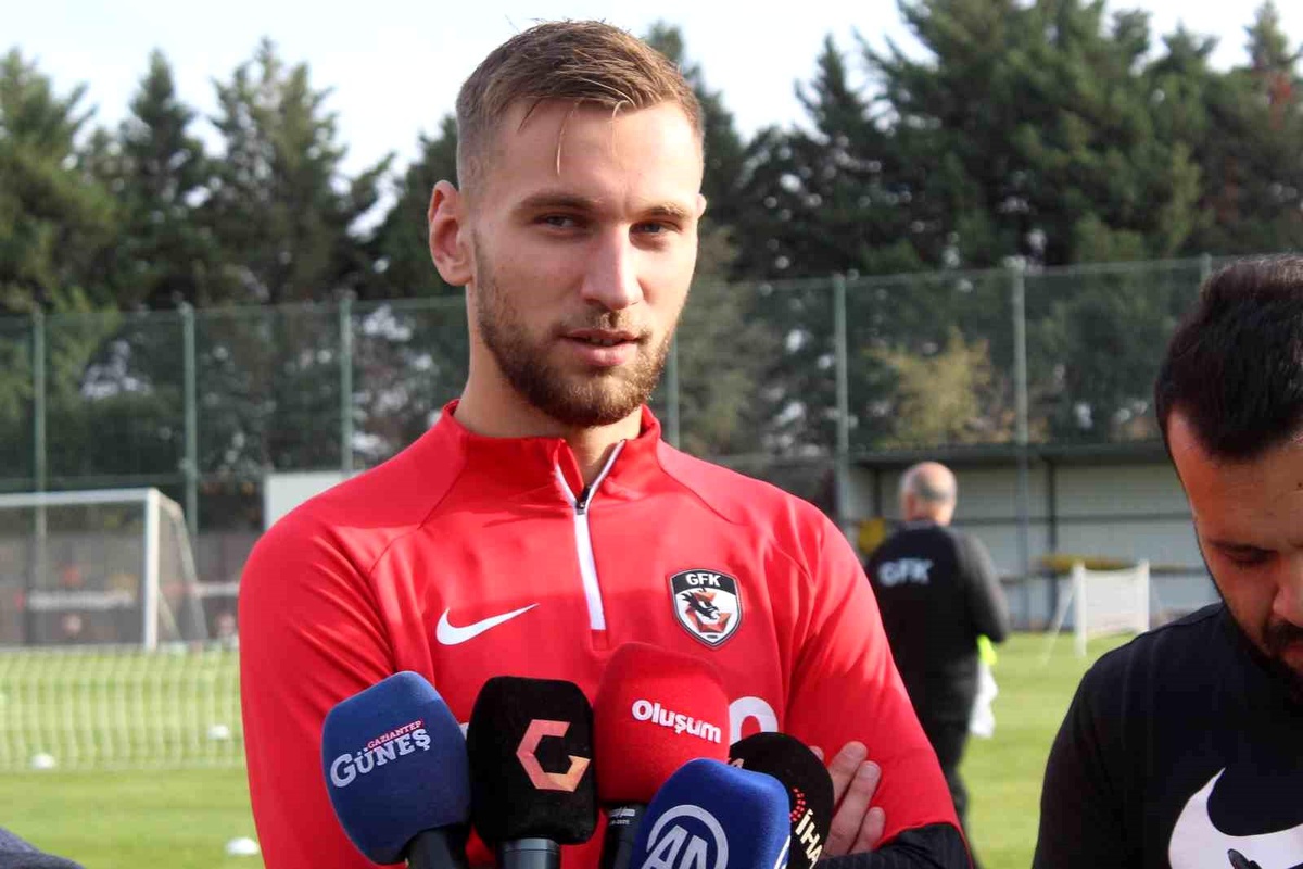 Gaziantep Futbol Kulübü\'nün Rumen forveti Denis Dragus, Beşiktaş maçından en az bir puan hedefliyor