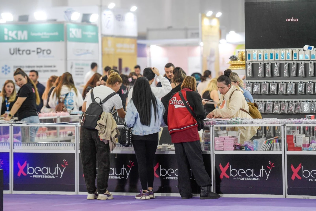 İzmir\'de Start Beauty İzmir Expo Güzellik Fuarı Başladı