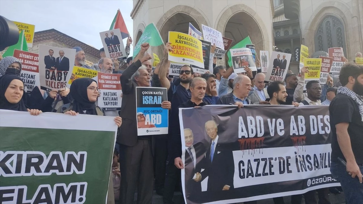 Özgür-Der Üyeleri Fransa Başkonsolosluğu Önünde İsrail\'i Protesto Etti