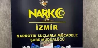 İzmir'de yapılan operasyonda 12 kilo esrar ele geçirildi