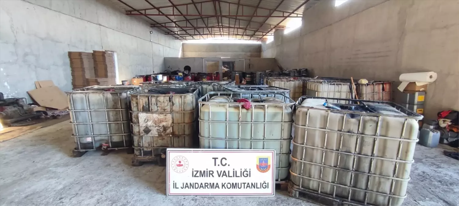 İzmir\'de 27 Bin 500 Litre Kaçak Akaryakıt Ele Geçirildi